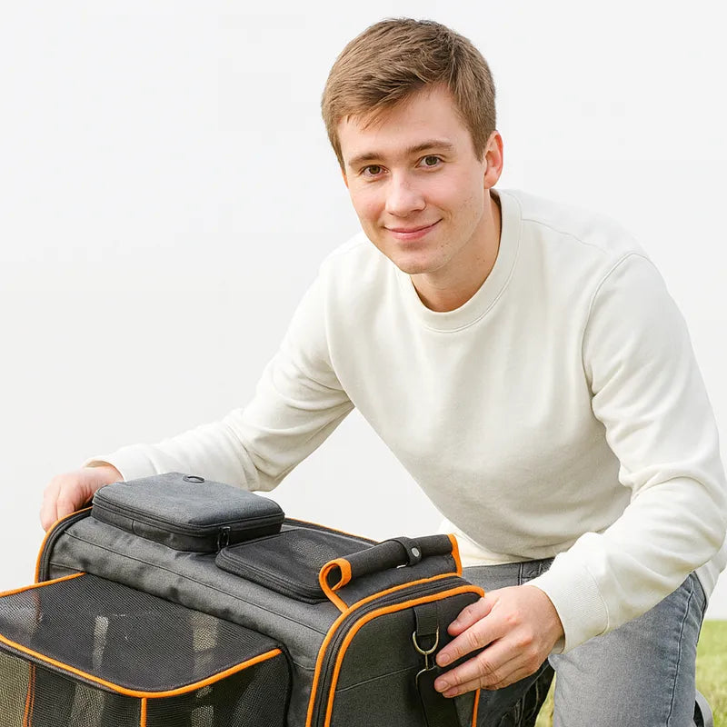 Sac de transport pour chat extensible AeroFlex